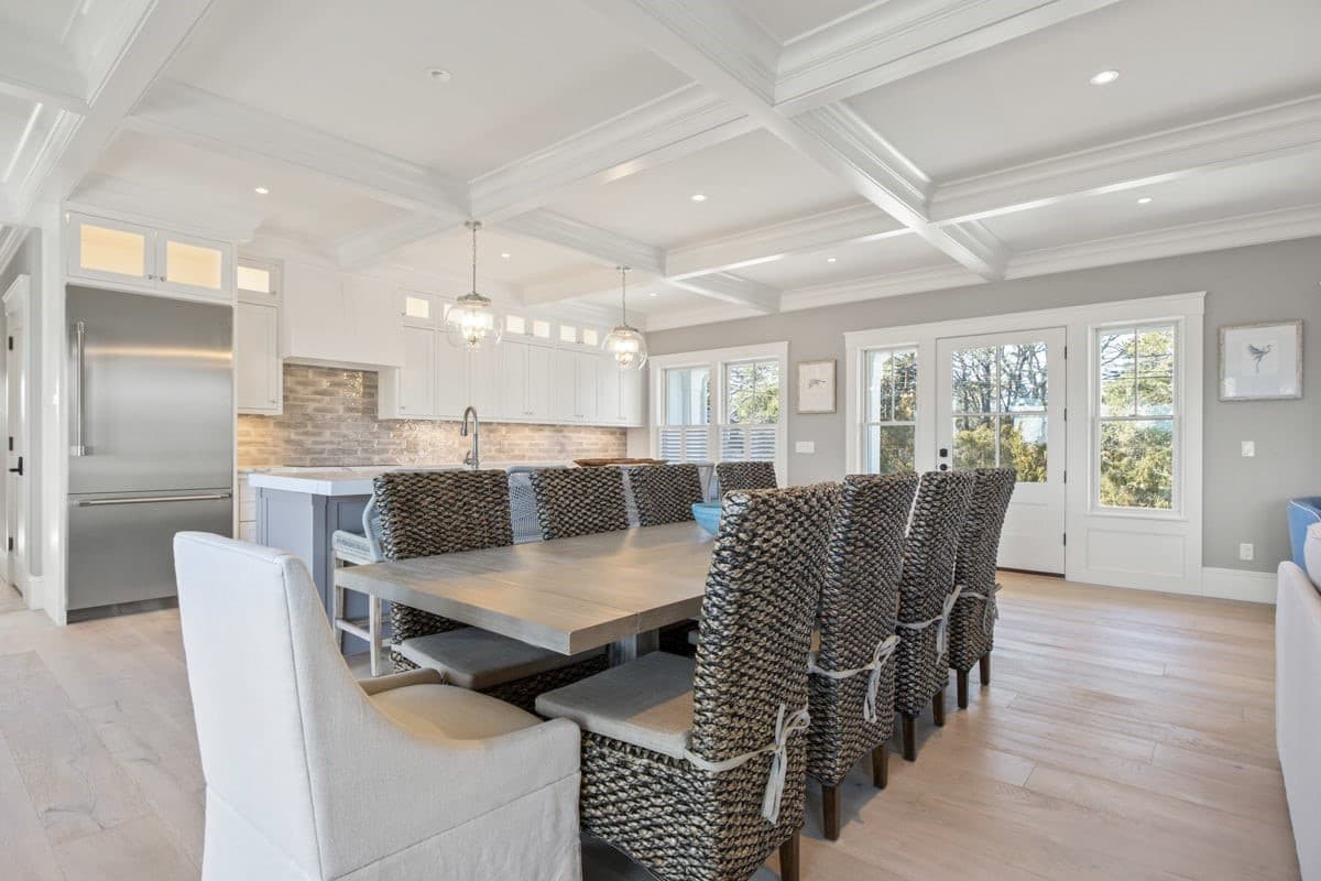 Strong Island Manse - Image 15