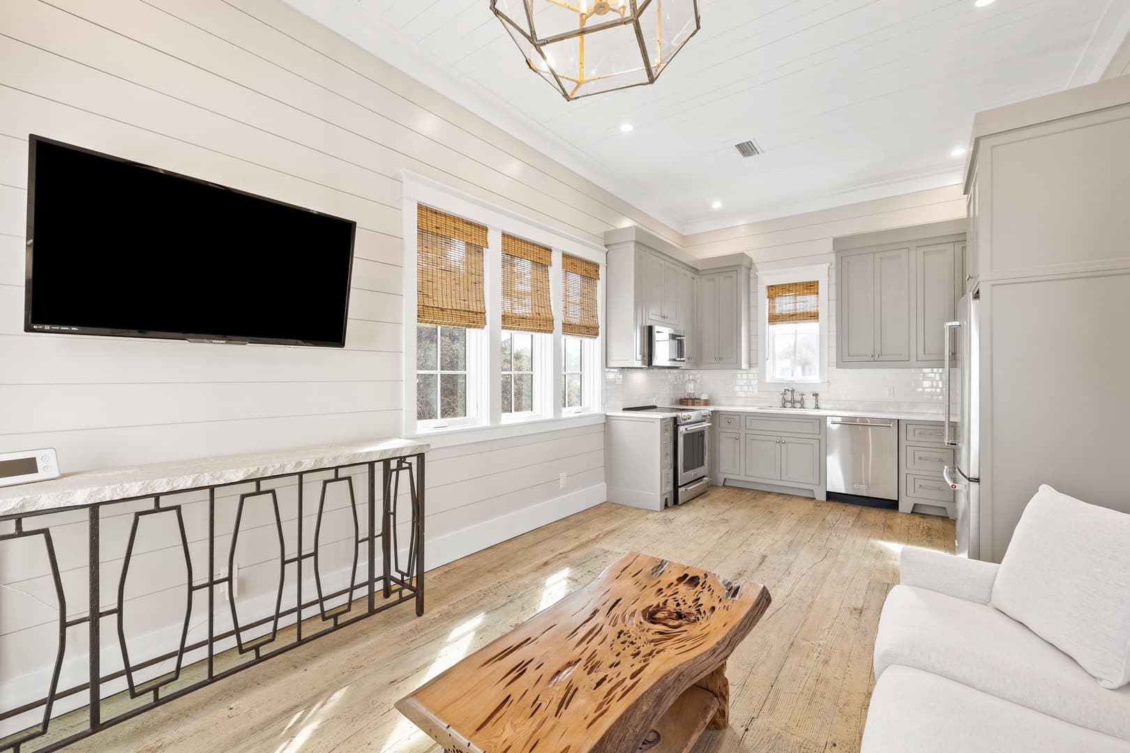 Traveler's Rest - Image 49