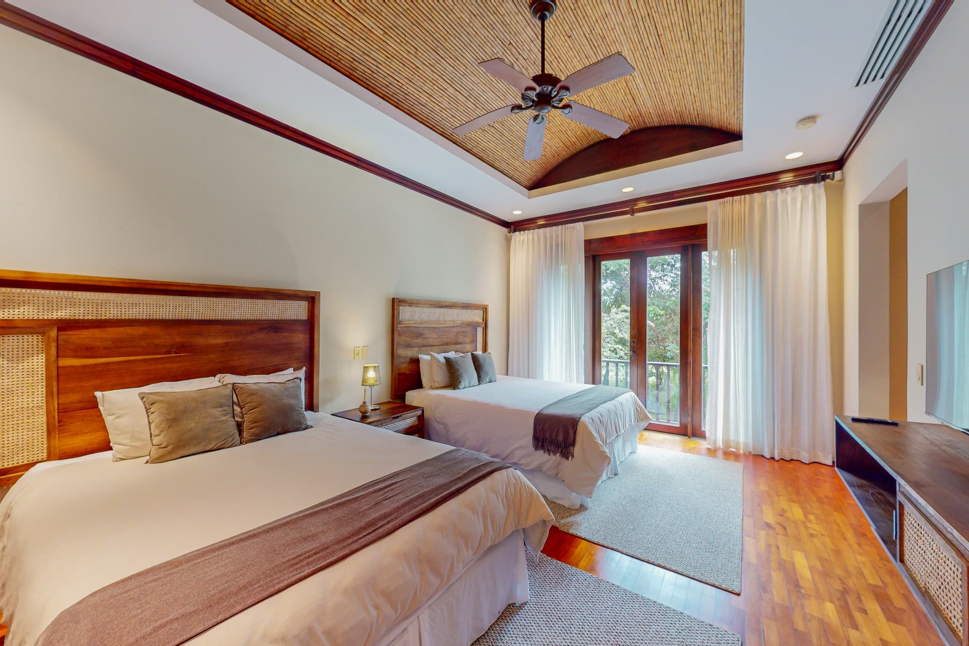 Pinilla Flor de Malinche - Image 40