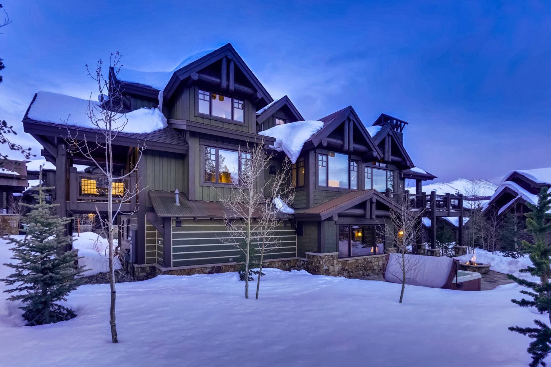 Monarch Place - Image 40