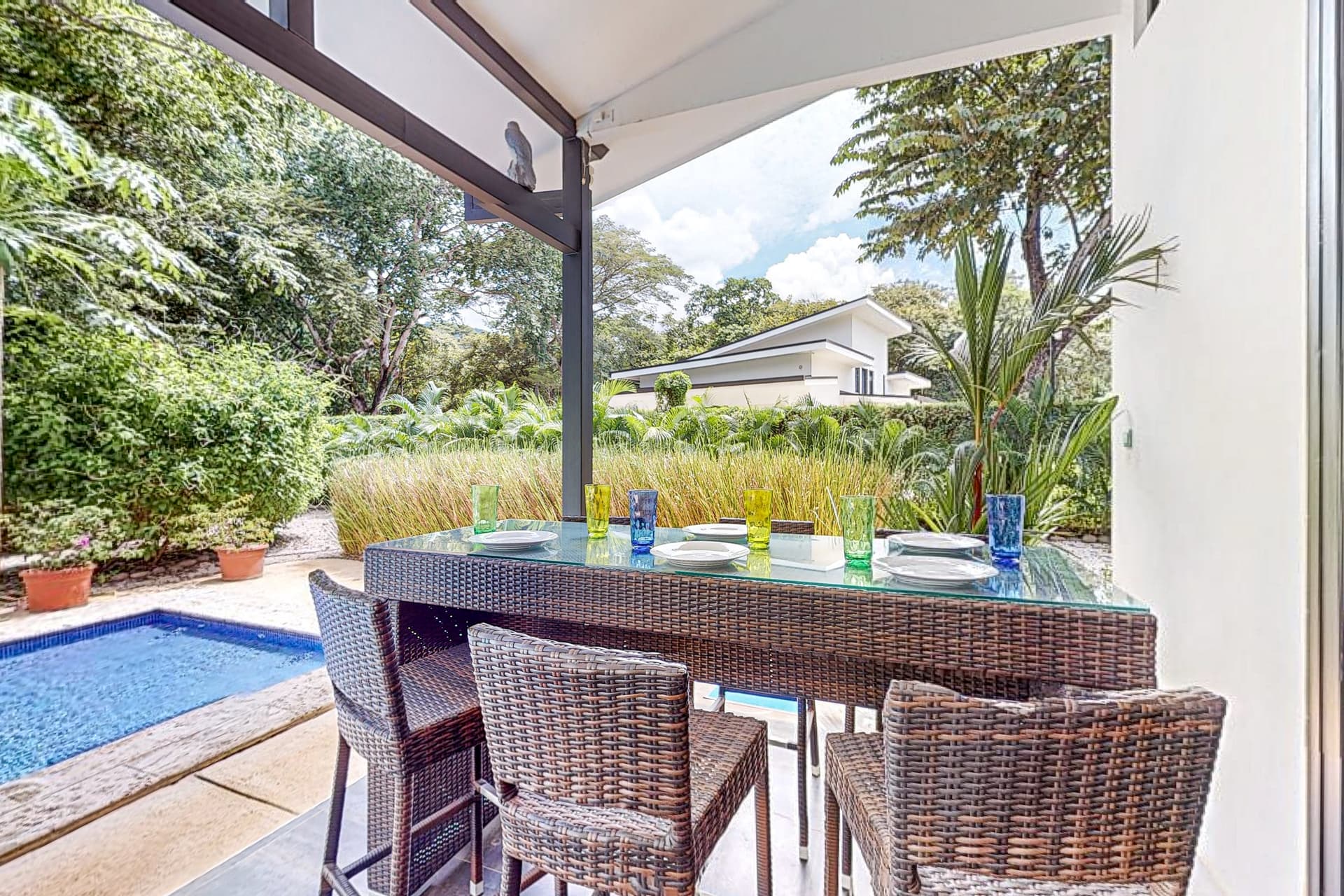 Studio Retreat Home - Image 15