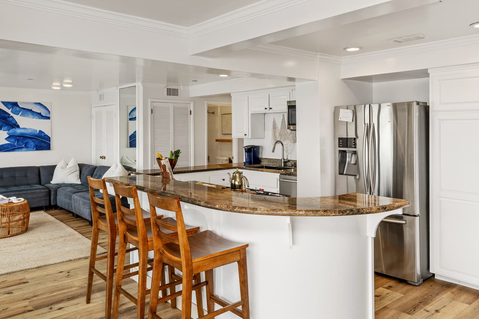 Mahogany Manor - Image 10