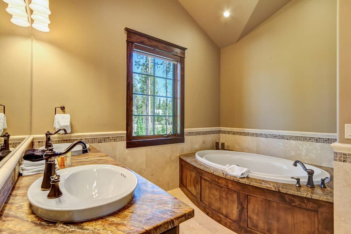 Ultimate Sanctuary - Image 16