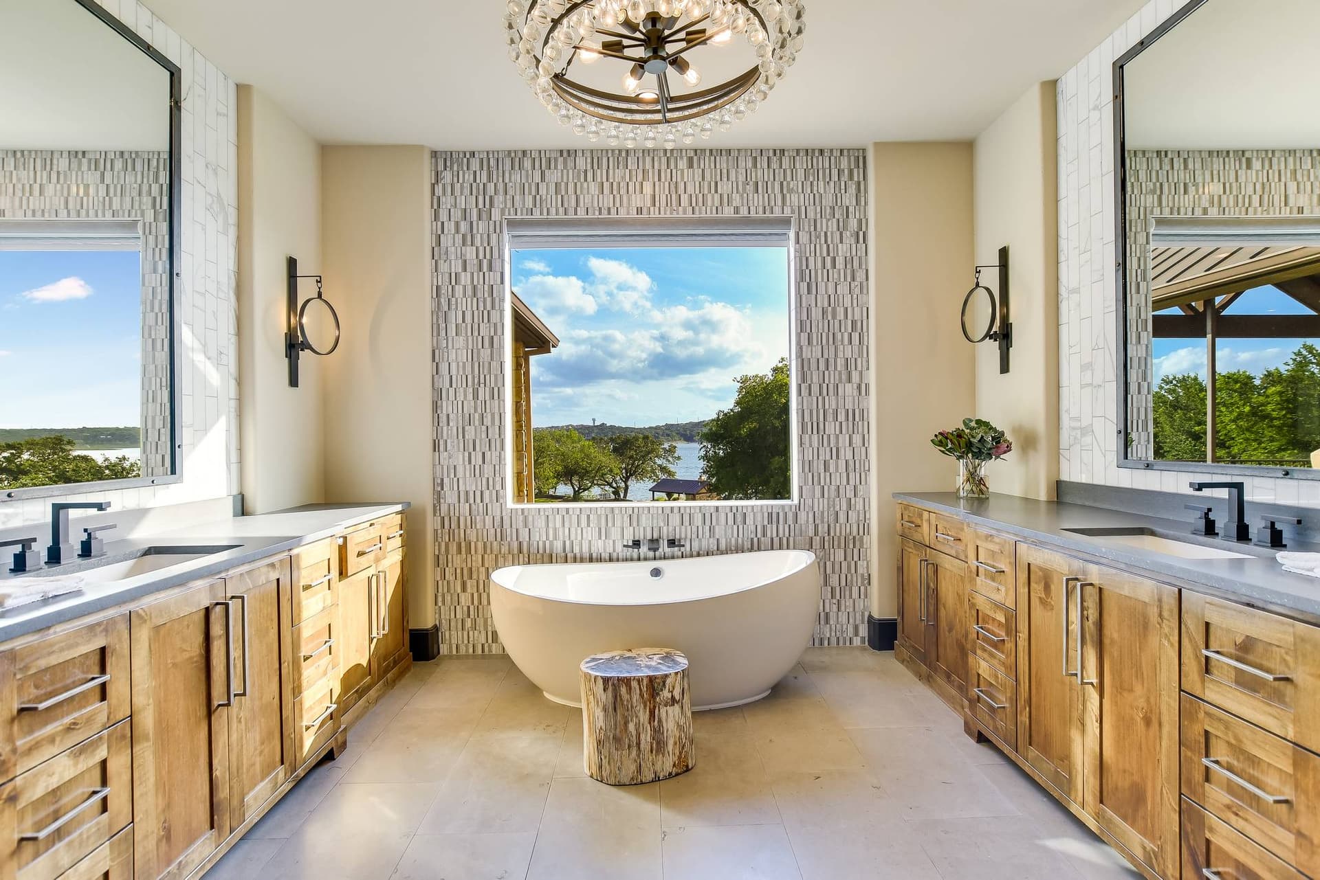 Sunset Point on Lake Travis - Image 23