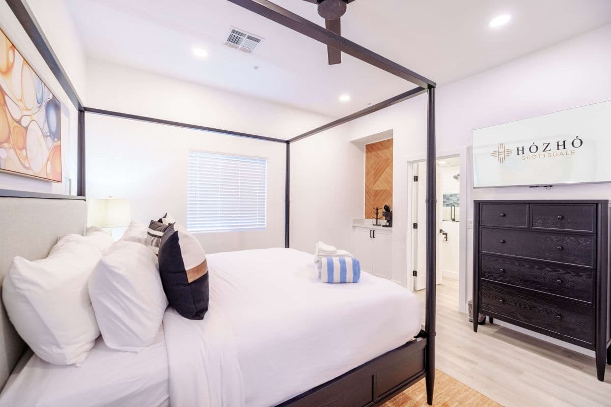 Residence at King's Place - Image 19