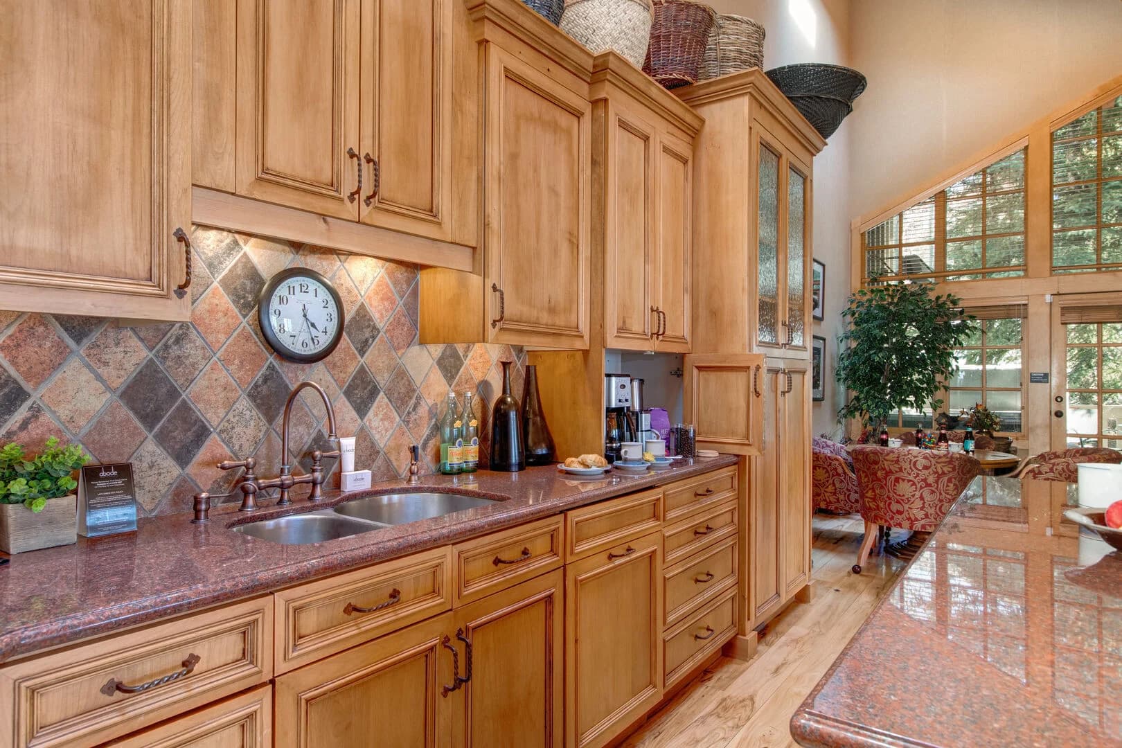 Cache in D.V. - Image 8