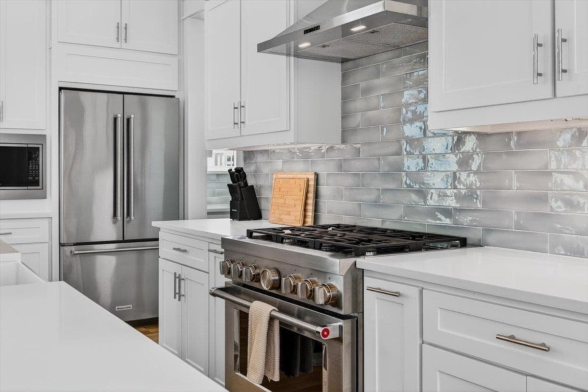 Sunny Shores - Image 14