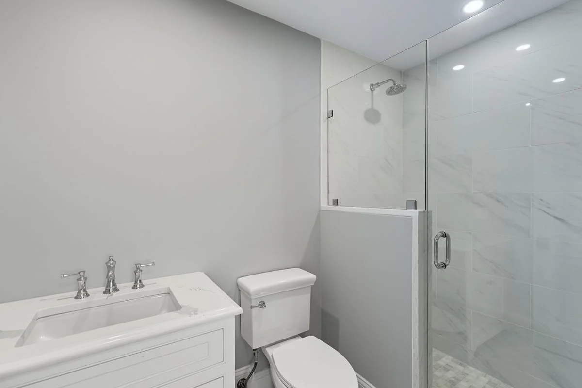 Three Buoys - Image 30