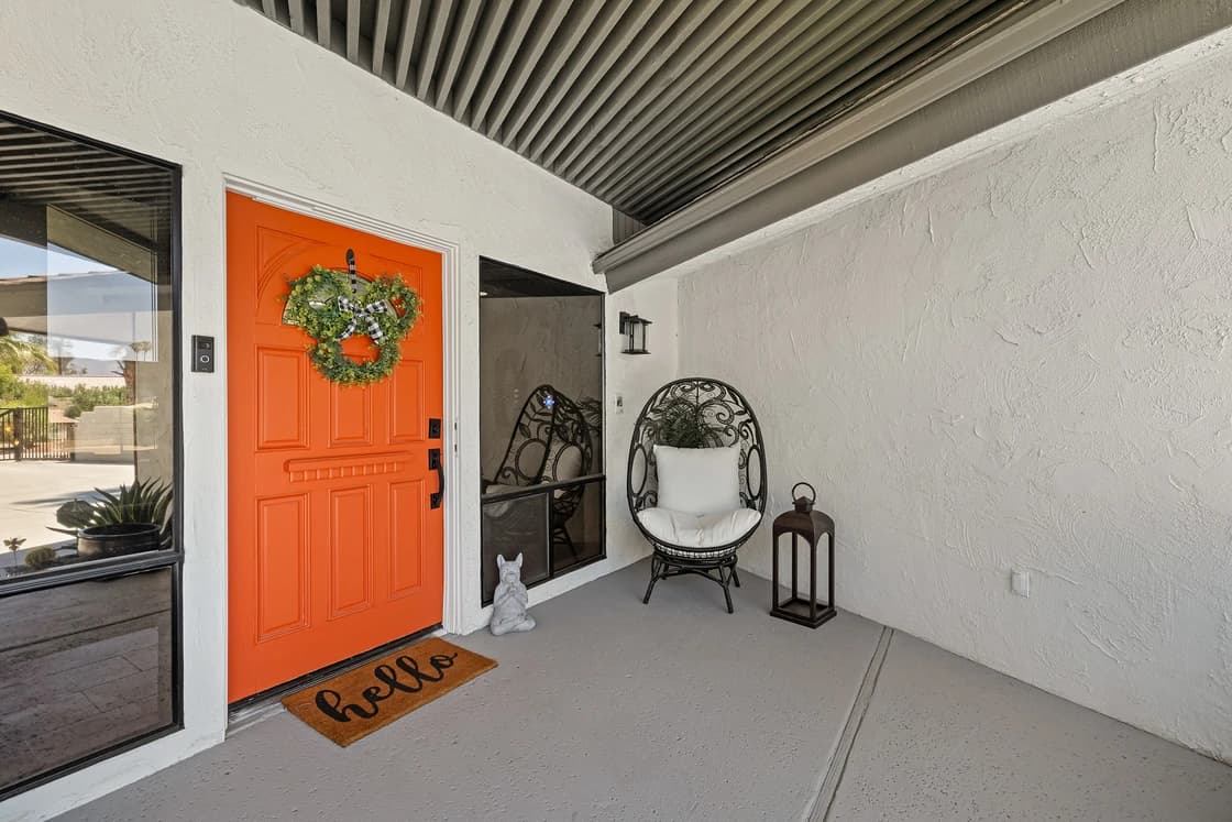 Edgy House - Image 17