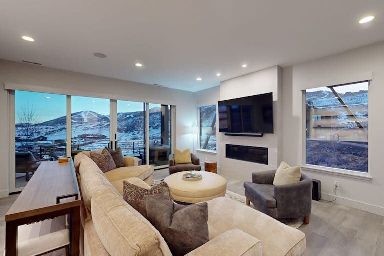 SkyRidge Chalet - Image 2