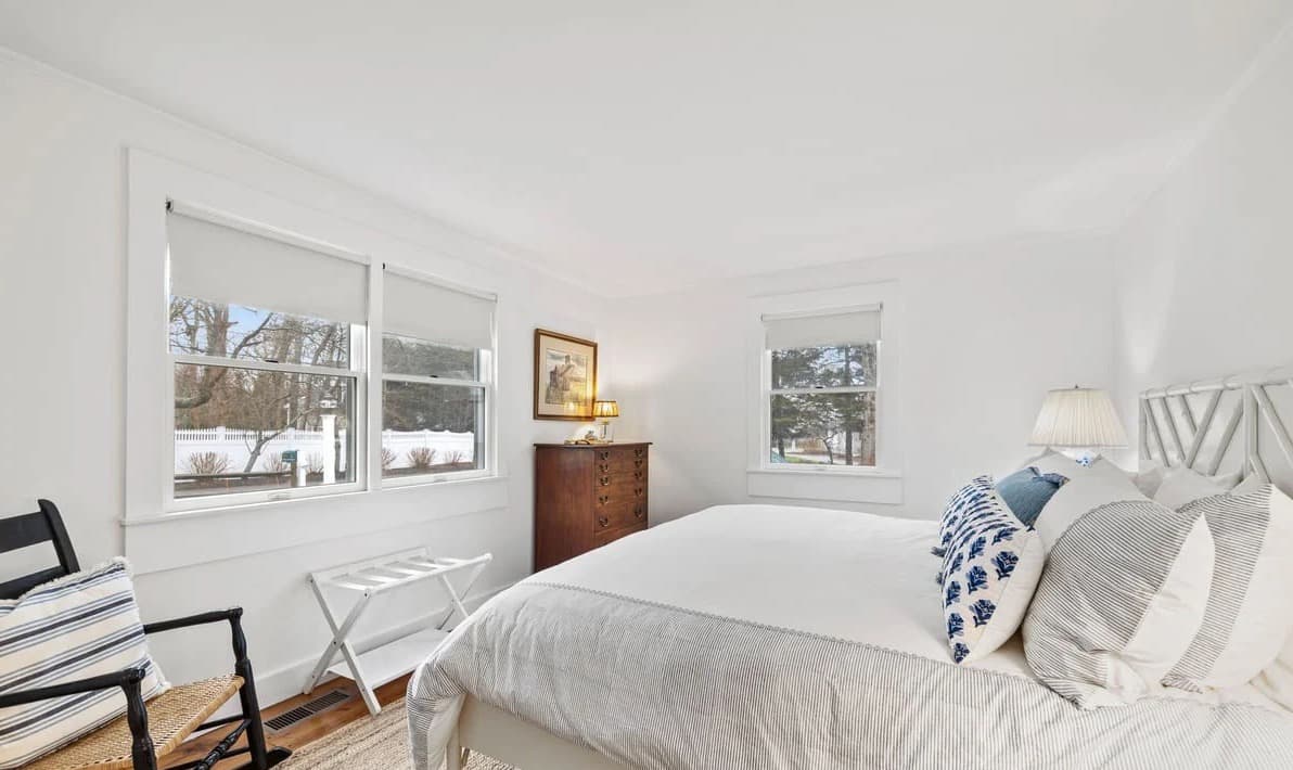 Shore Harbor - Image 11