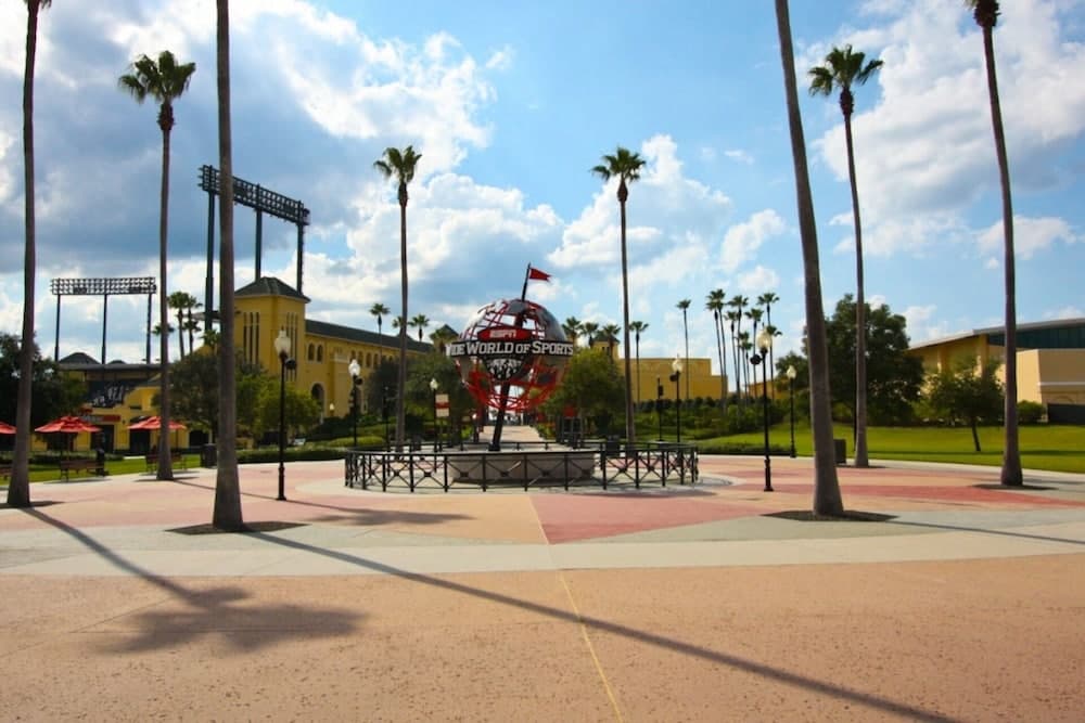 Cay Comfort Suite - Image 63