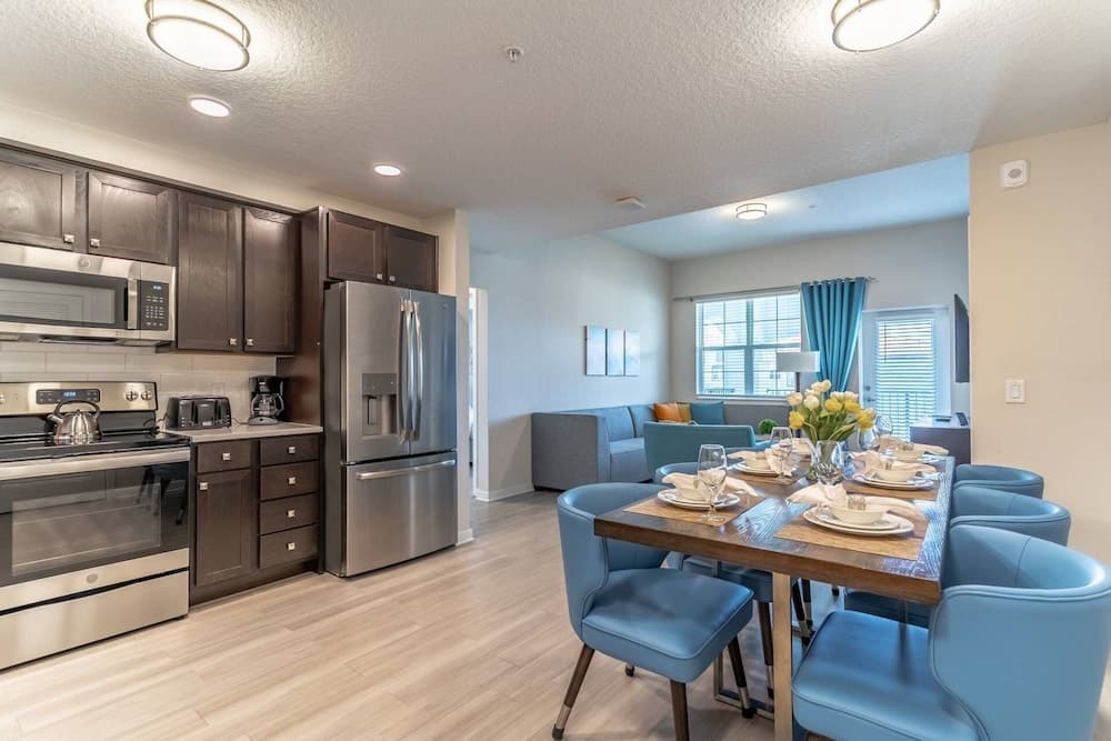 Cay Comfort Suite - Image 9