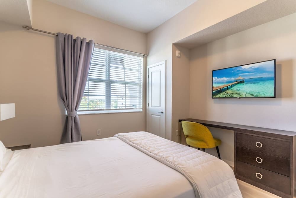 Cay Comfort Suite - Image 15