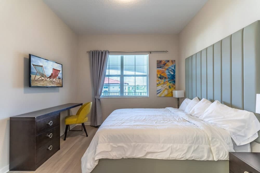 Cay Comfort Suite - Image 21