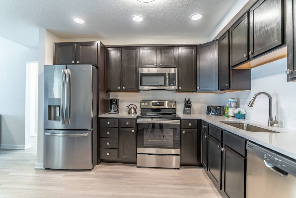 Cay Comfort Suite - Image 12