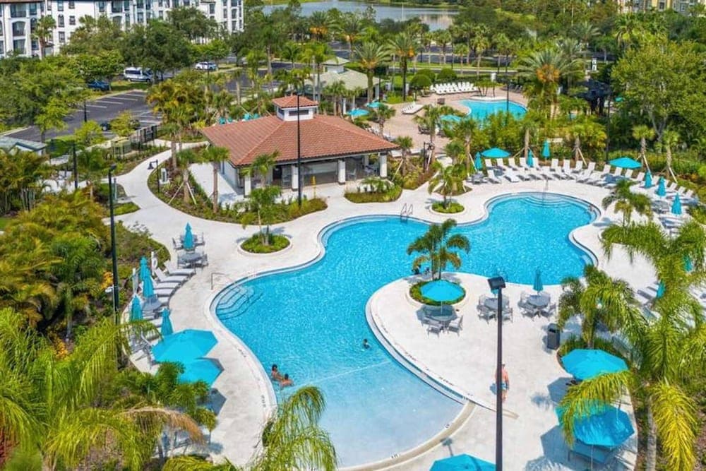 Cay Comfort Suite - Image 86