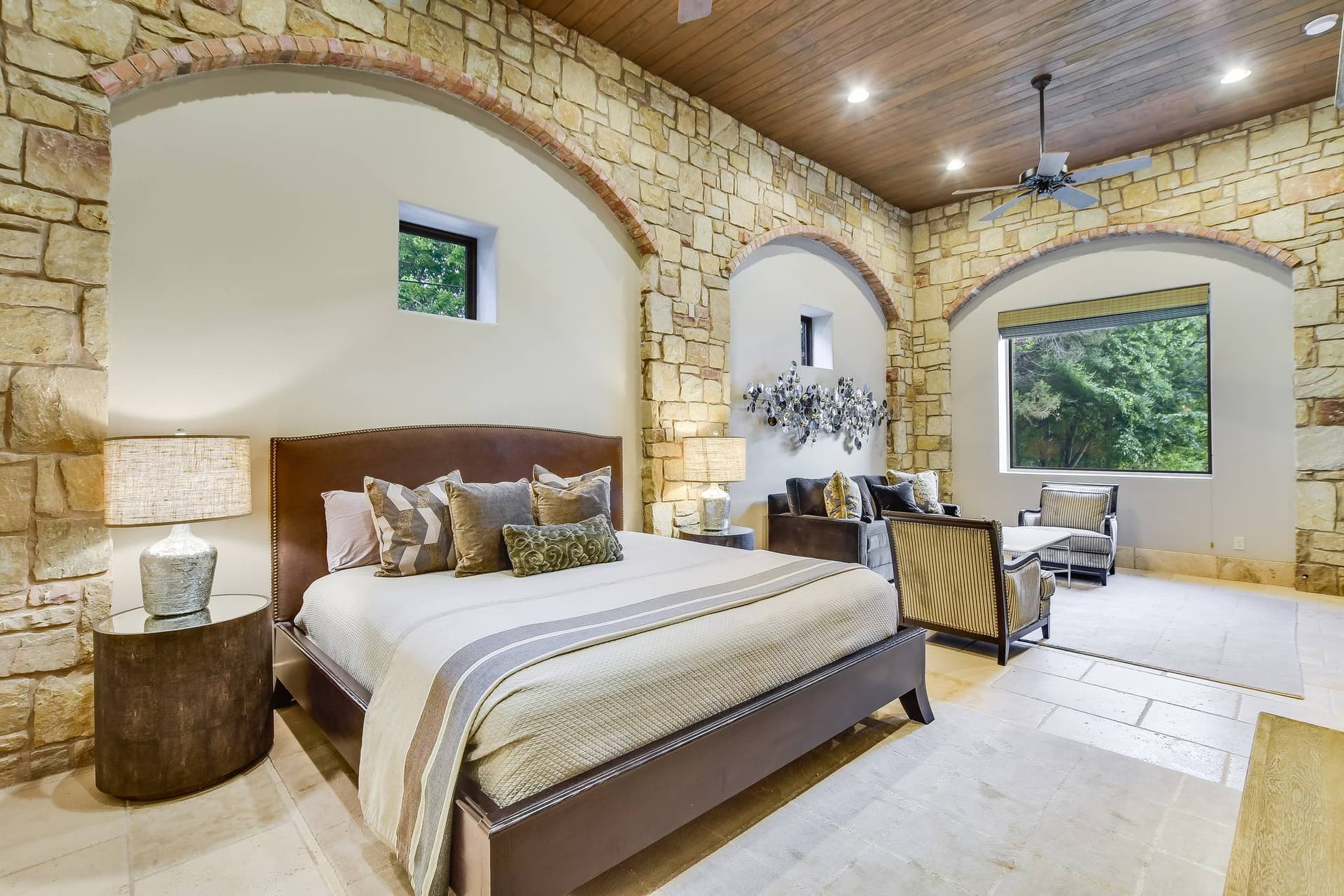 Sunset Point on Lake Travis - Image 32