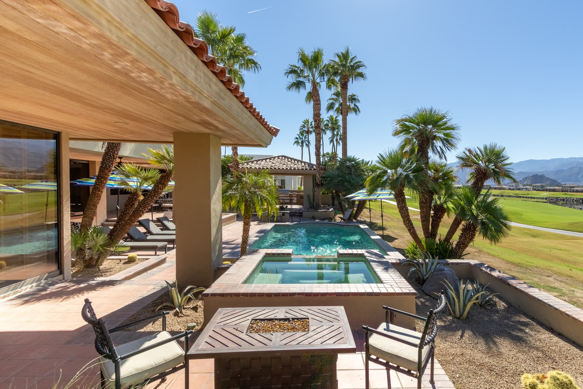 Moonshine - Image 28