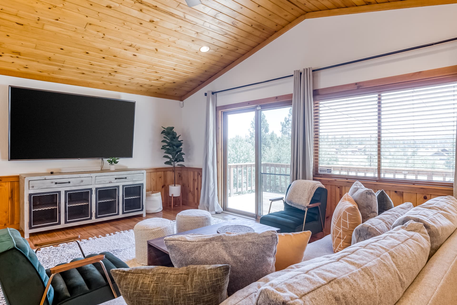 Truckee's Wonder Home - Image 4