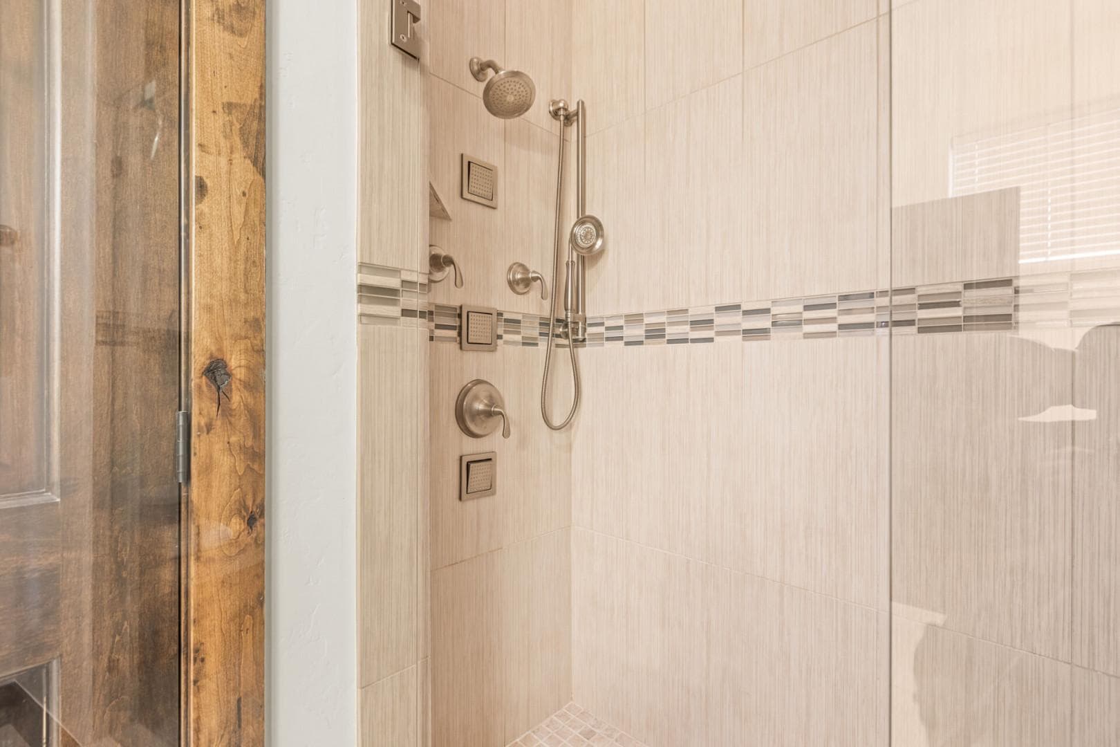 Retreat at Jordanelle #915 - Image 24