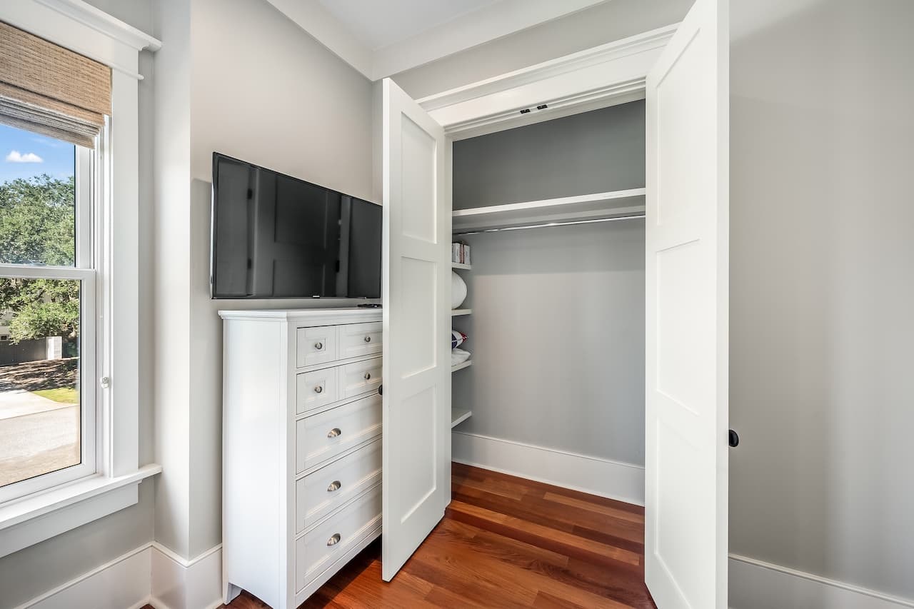 Shore Thing - Image 50