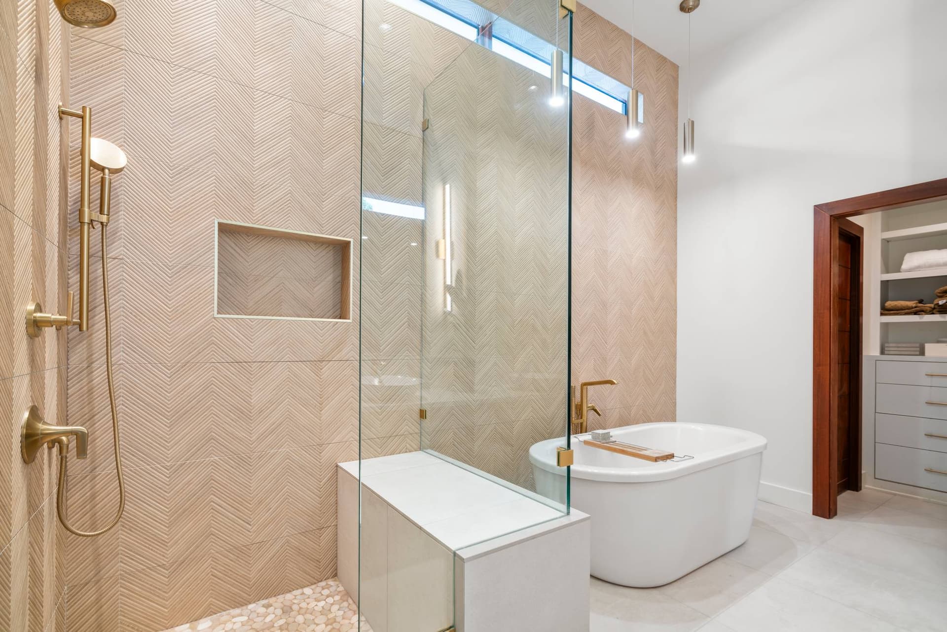 Nashville Sanctuary - Image 33