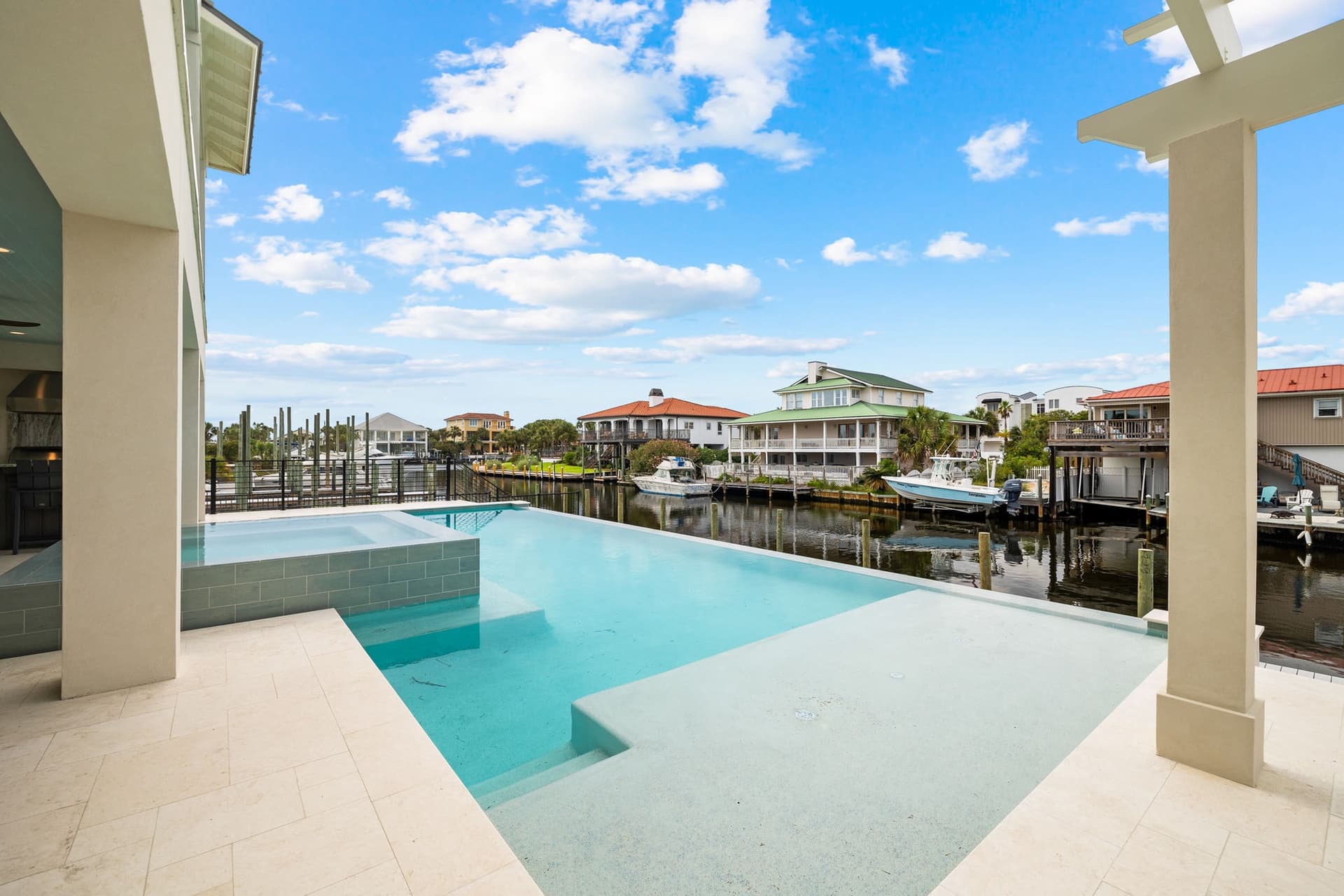 Destin Boathouse - Image 32