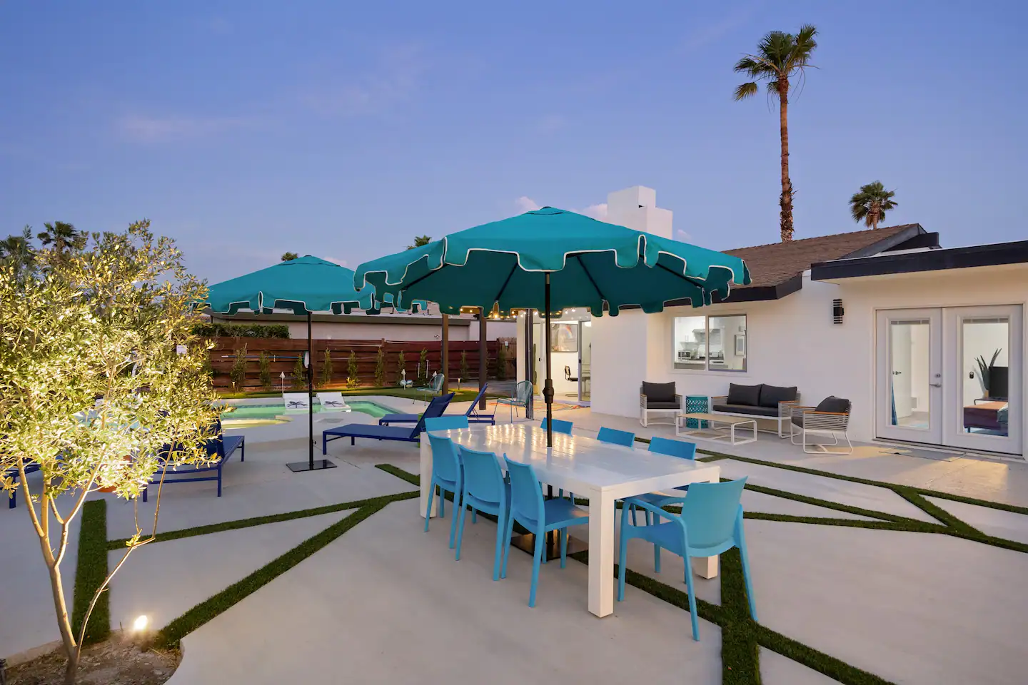 Modern Oasis - Image 23