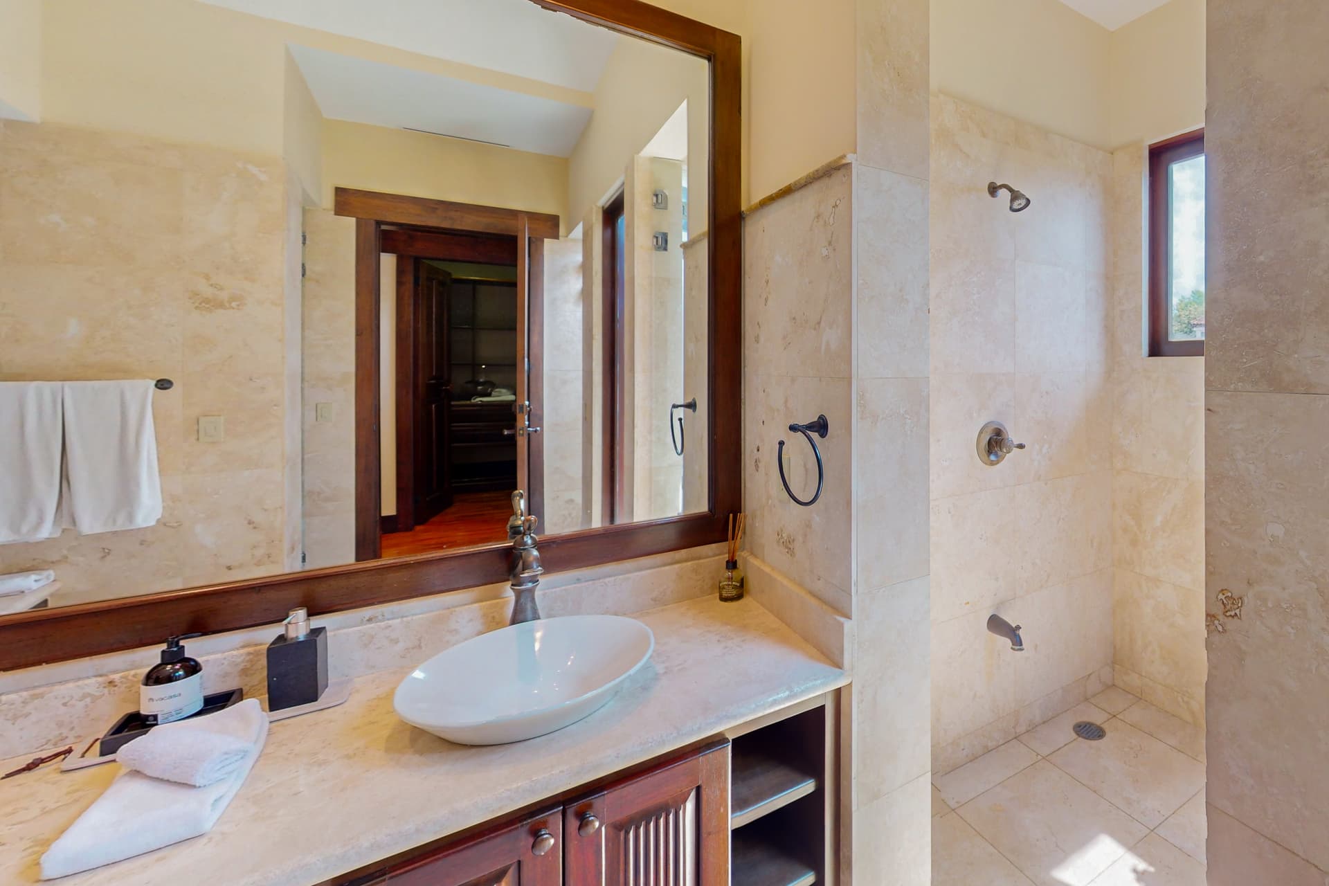 Pinilla Flor de Malinche - Image 35