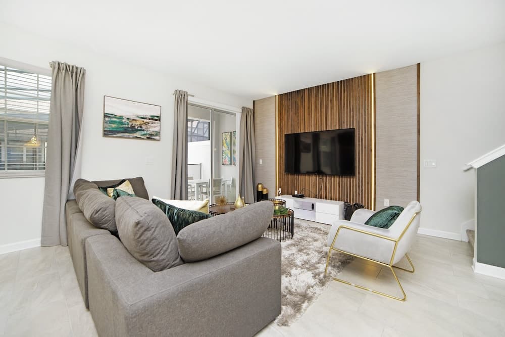 Dedication Villa #4823 - Image 8