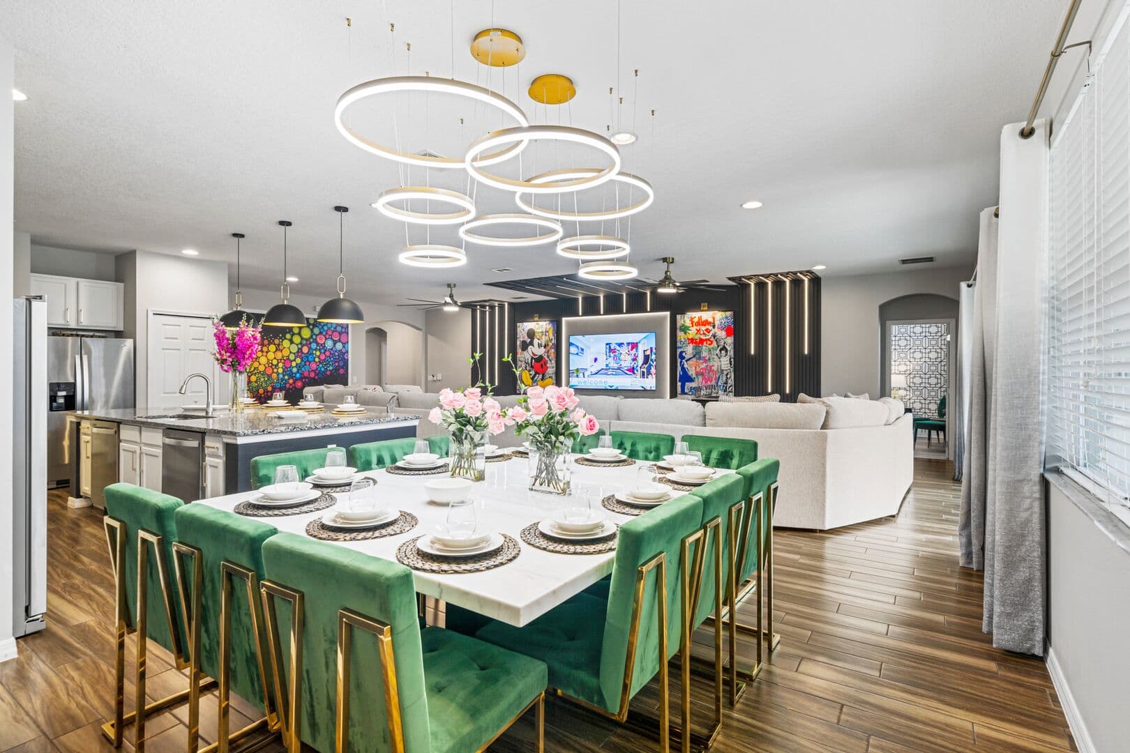 Gallery House - Image 17