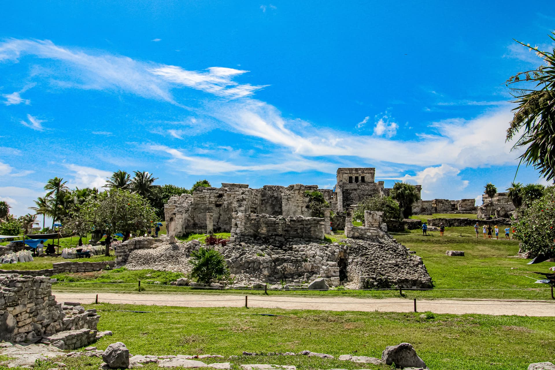 Dreamland - Image 23