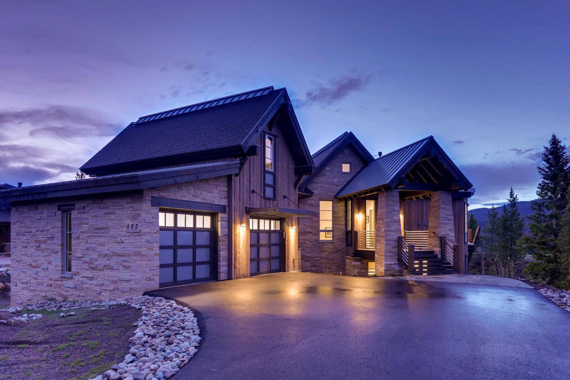 Iron Eagle Landing - Image 3