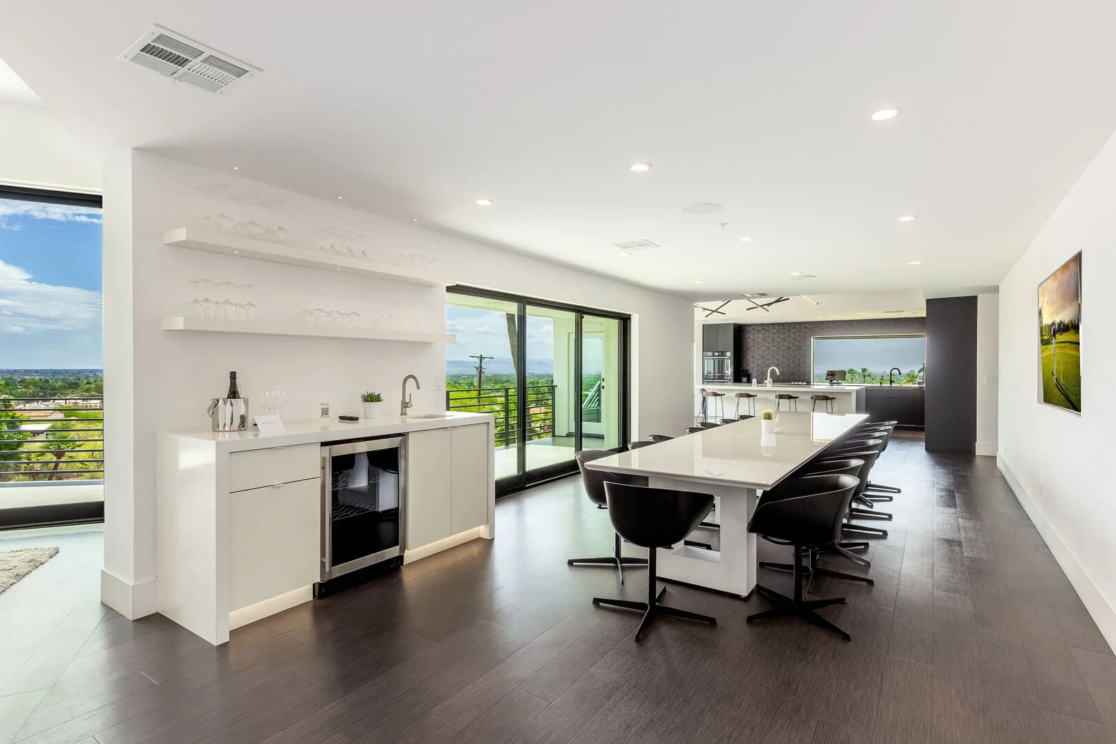 Valle Vista Manor - Image 20