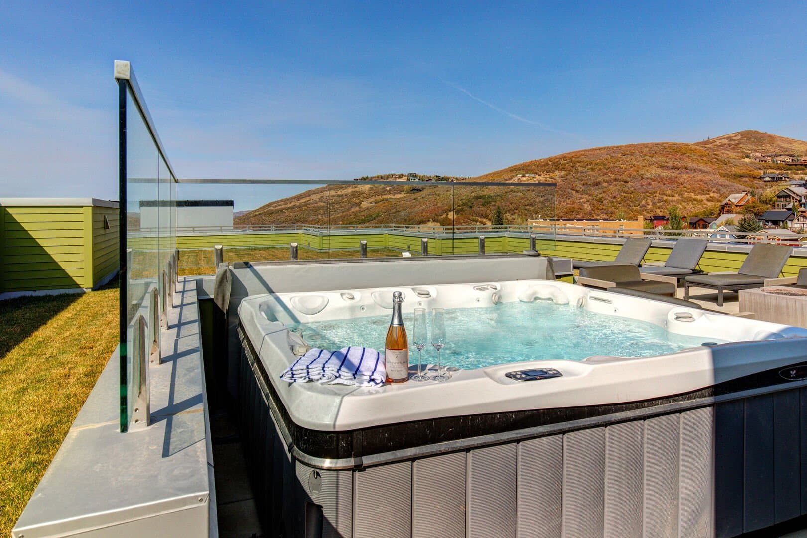 Parkite Penthouse - Image 54