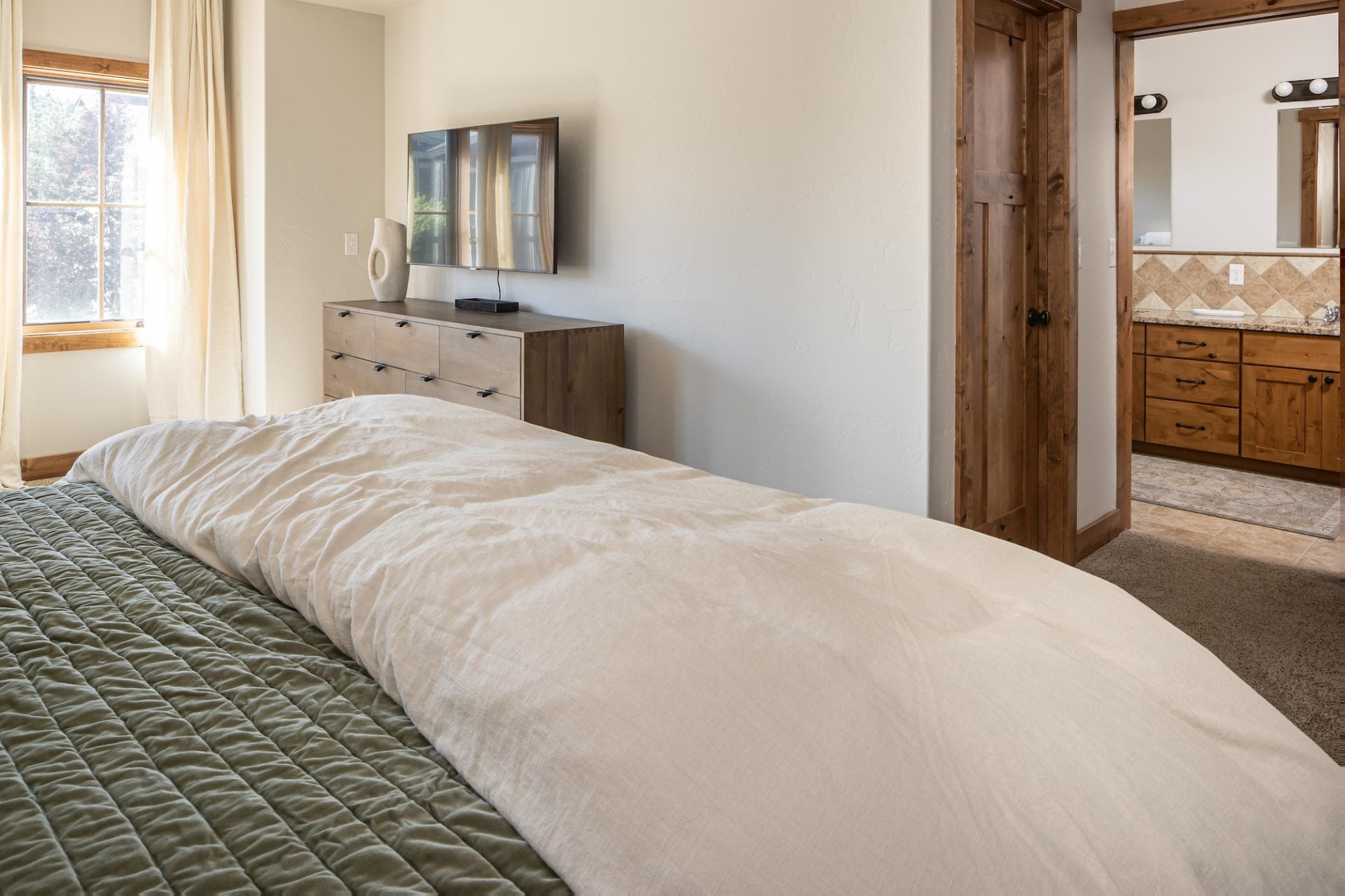 Essentia Townhome #167A - Image 31