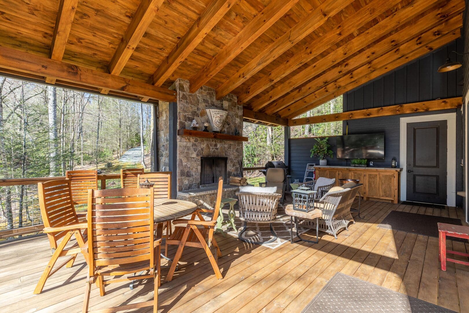 Robins Nest - Image 24