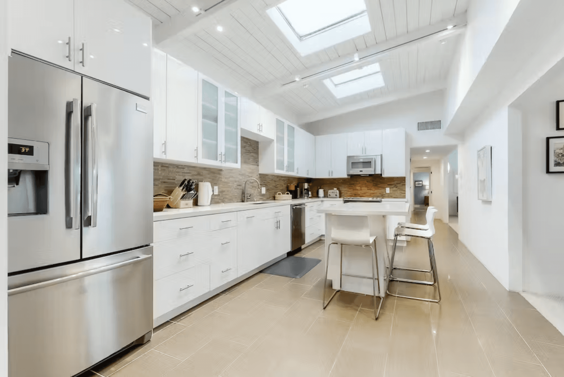 Palm Springs Style House - Image 6