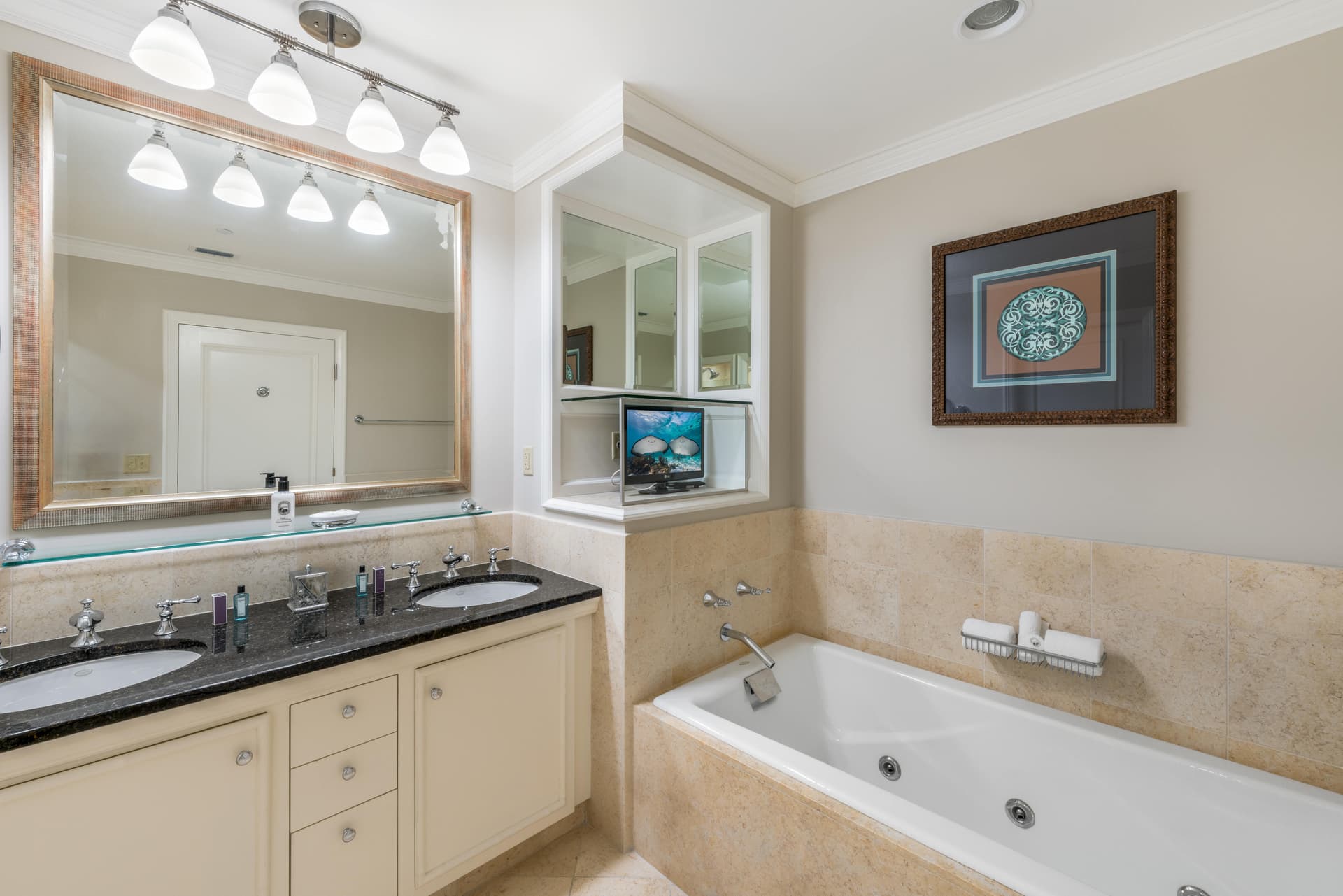 Ritz-Carlton Residence #608 - Image 6