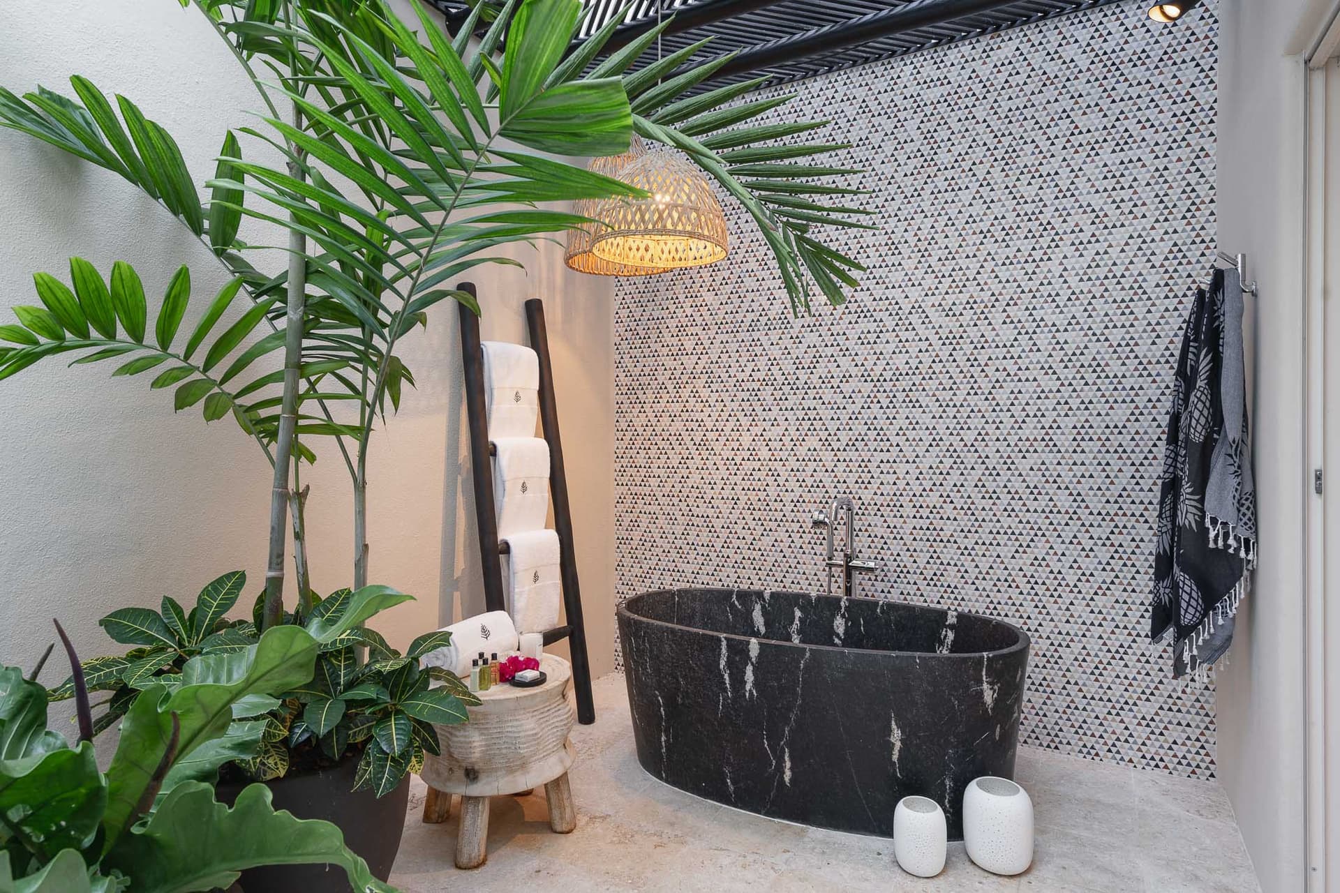 Four Seasons Villa Diez - Image 16