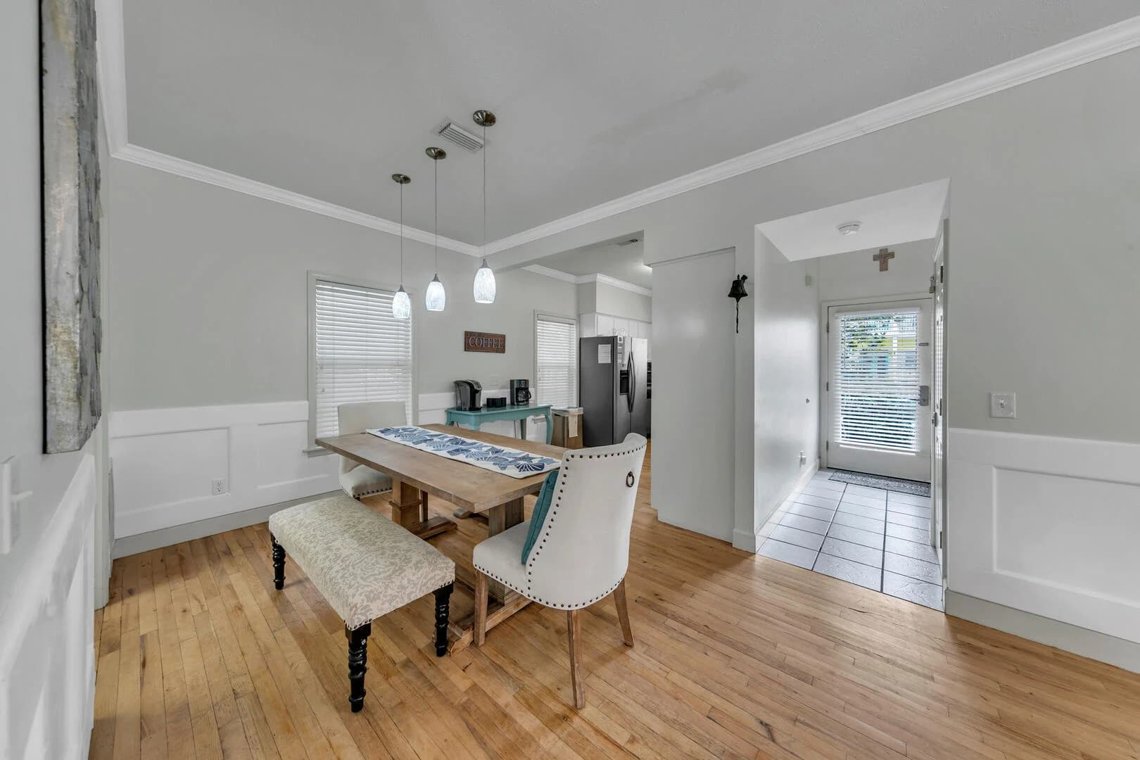 Rainbow Fish Home - Image 11