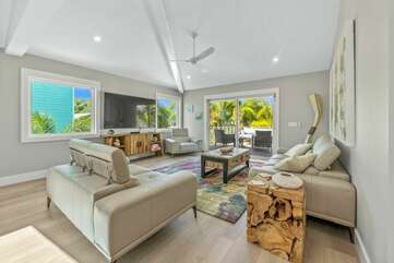 Gulf Shore Retreat - Image 9