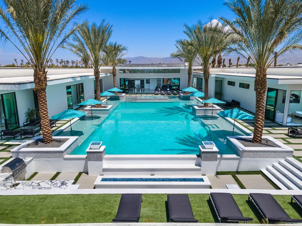 Bravo Villa #12 - Image 2