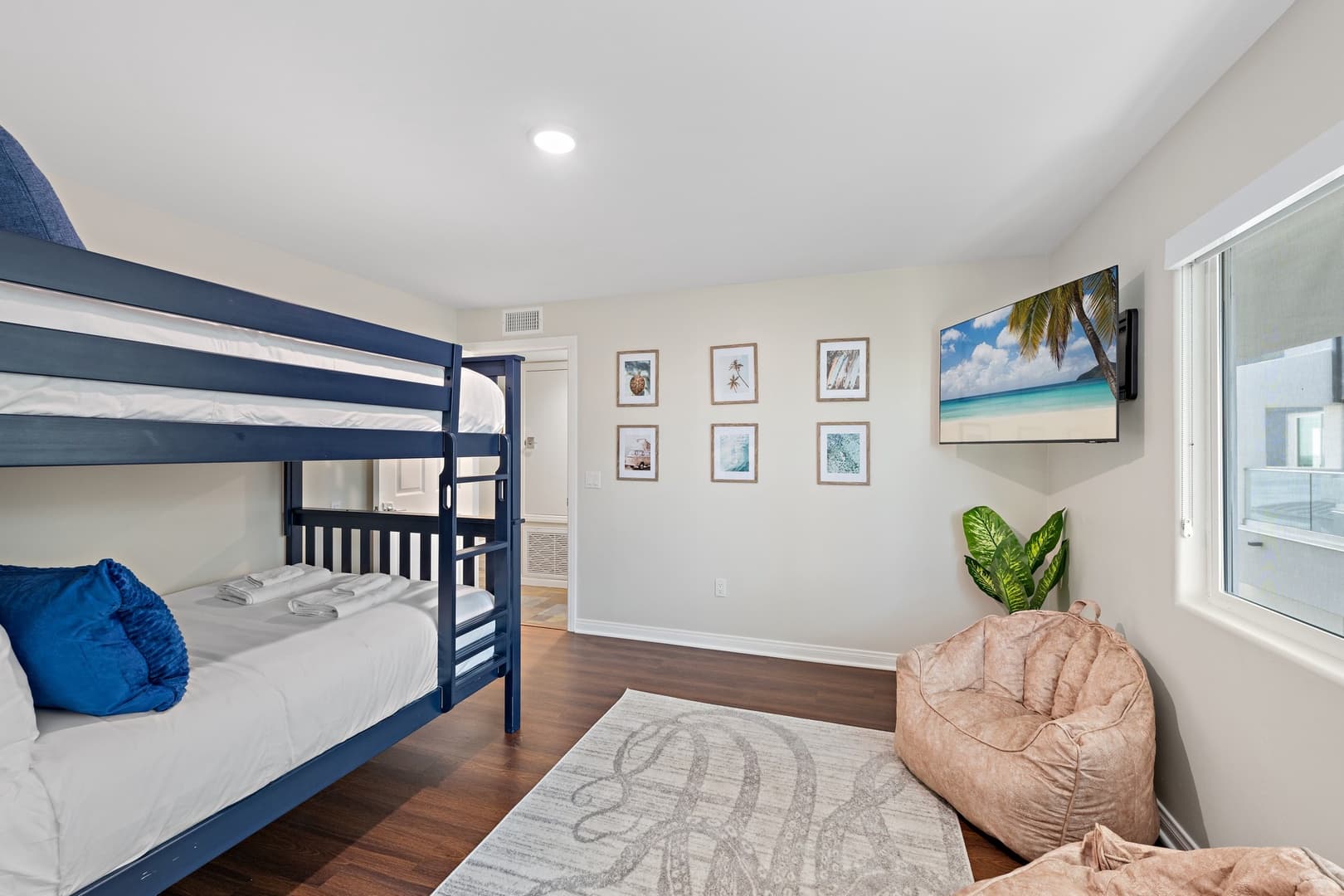 Pismo House - Image 32