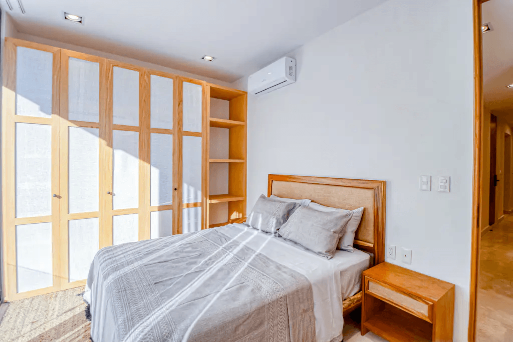 Wanderlust Meadows - Image 12