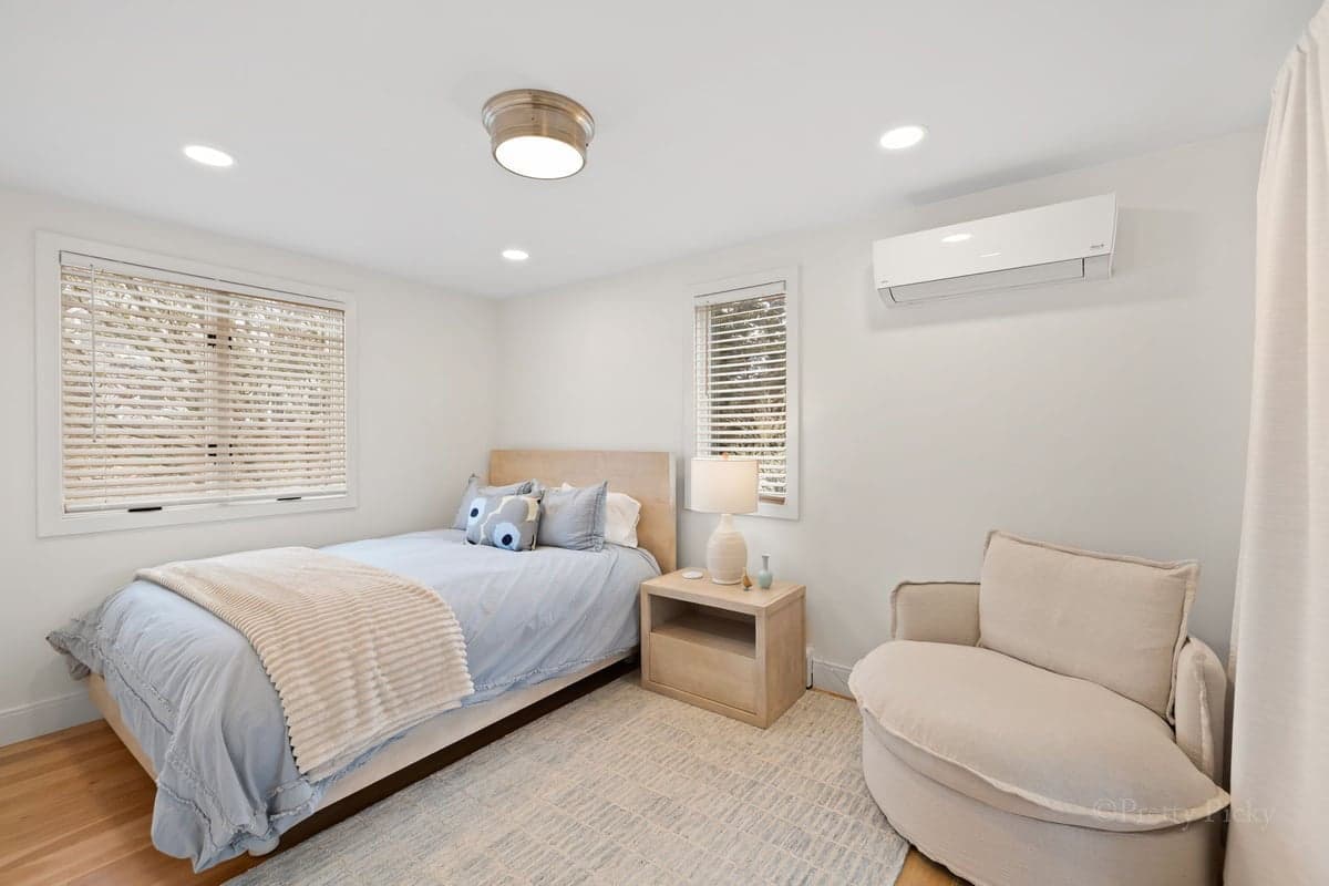 Harbor Vista - Image 20