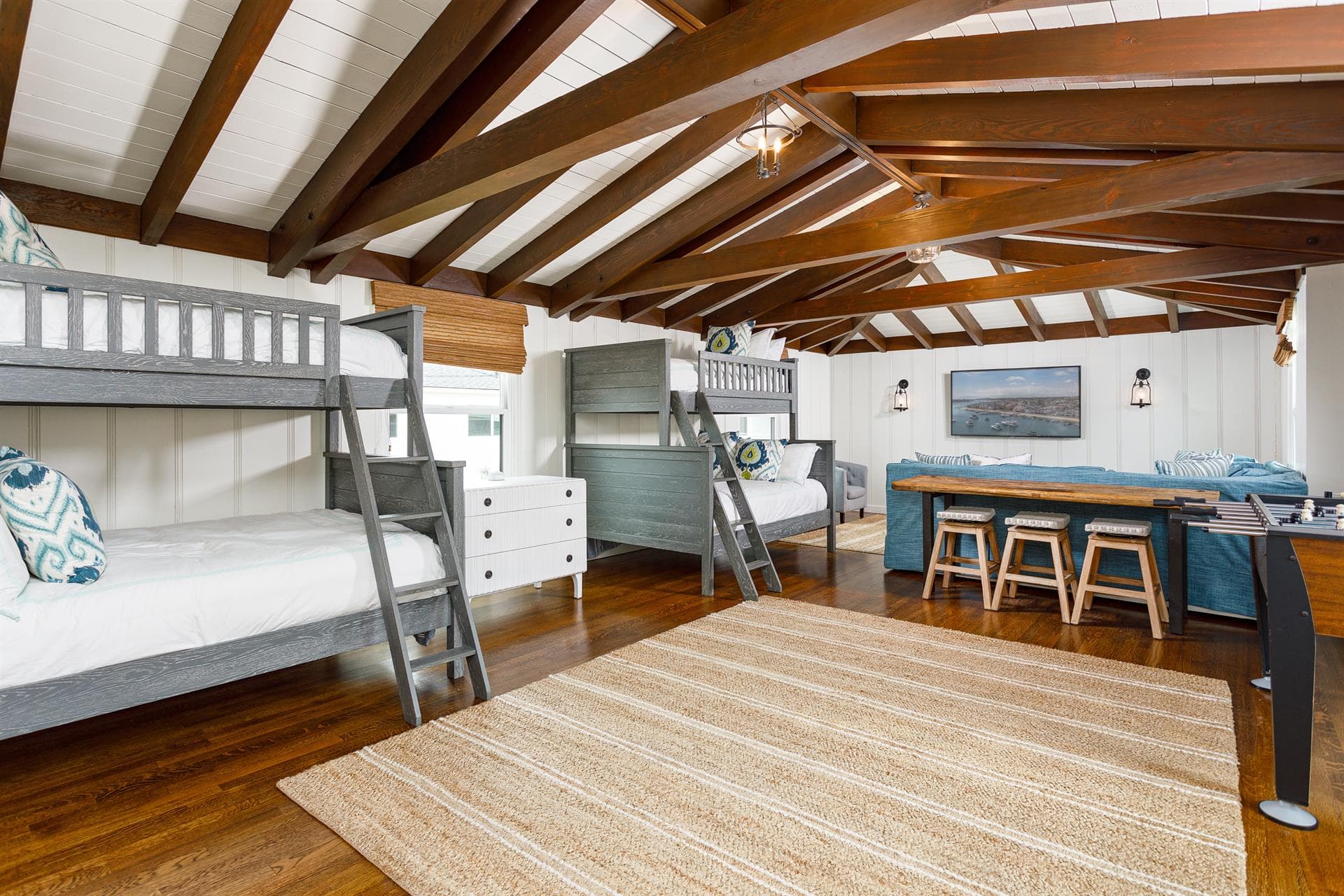 Harbor Beach Escape - Image 22