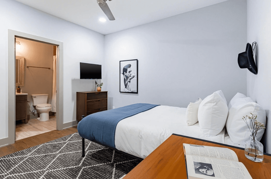 Waverly Residence - Image 33