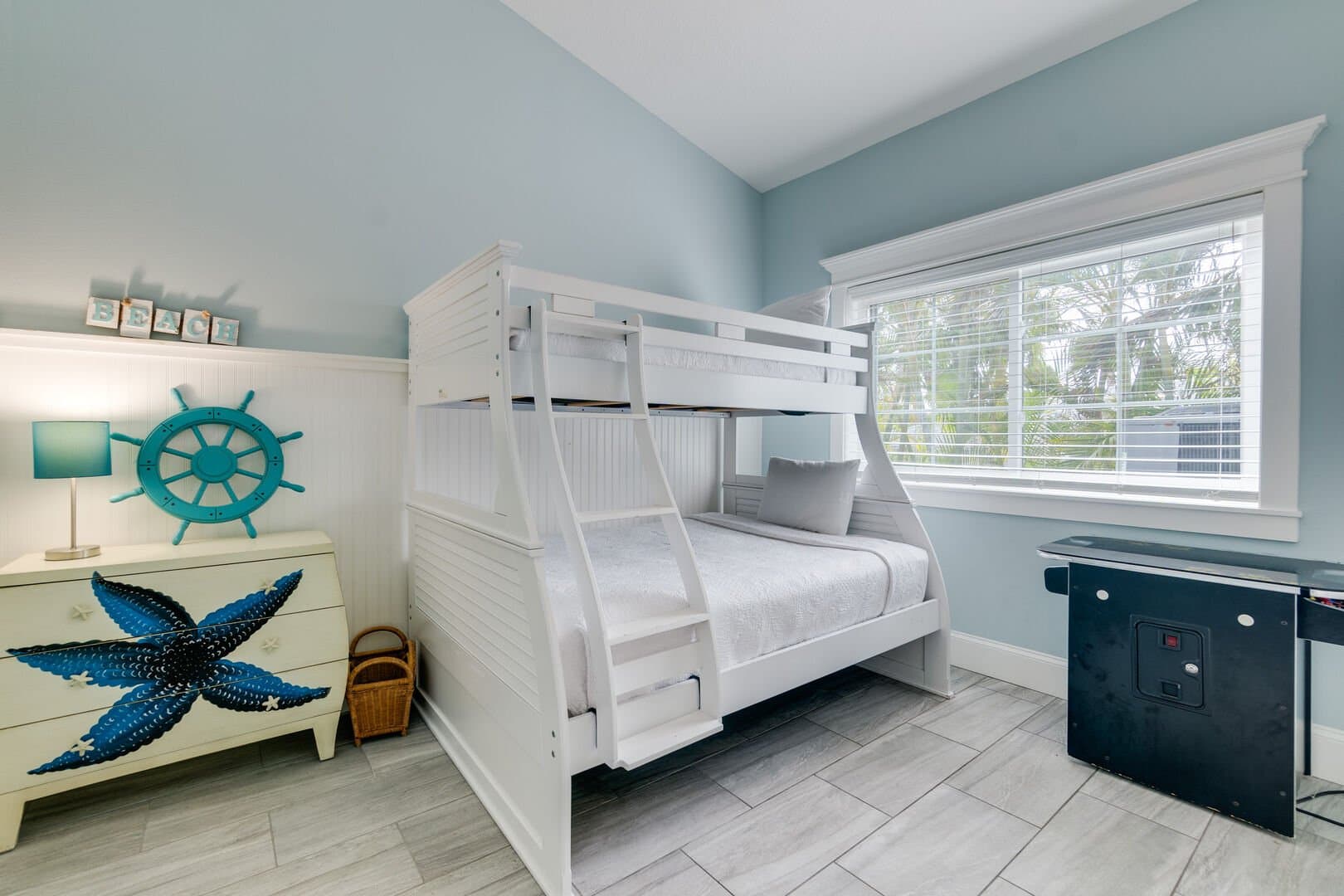 Beachy Keen - Image 21